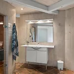 בית נופש Four-bedroom In