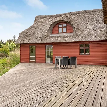 Four-bedroom In Romo