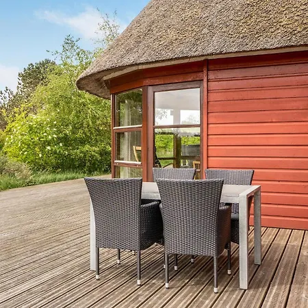 Four-bedroom In Romo Romo