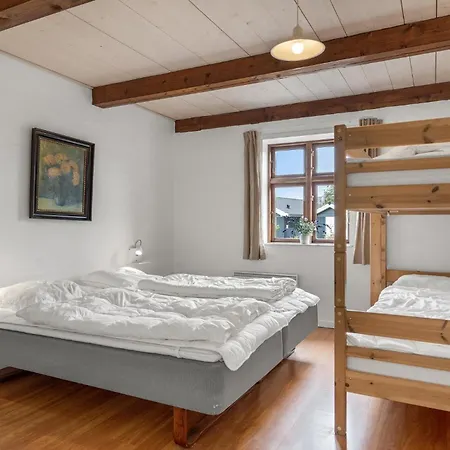 Four-bedroom In Romo