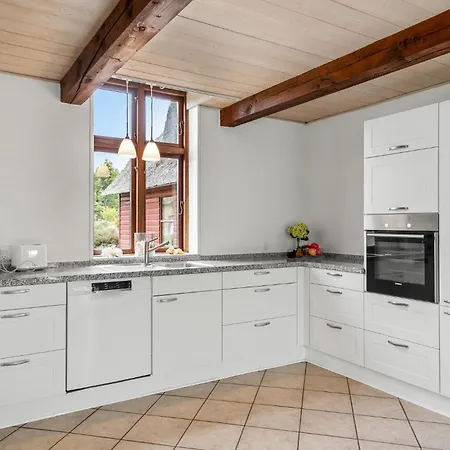 Four-bedroom In Romo *